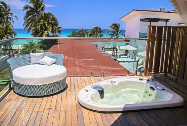Terrasse d’une suite au Hotel Casa Perla