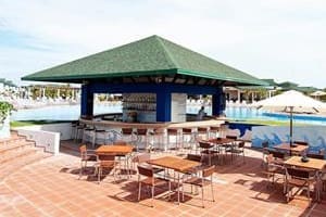 Bar de piscine du Valentin El Patriarca Varadero