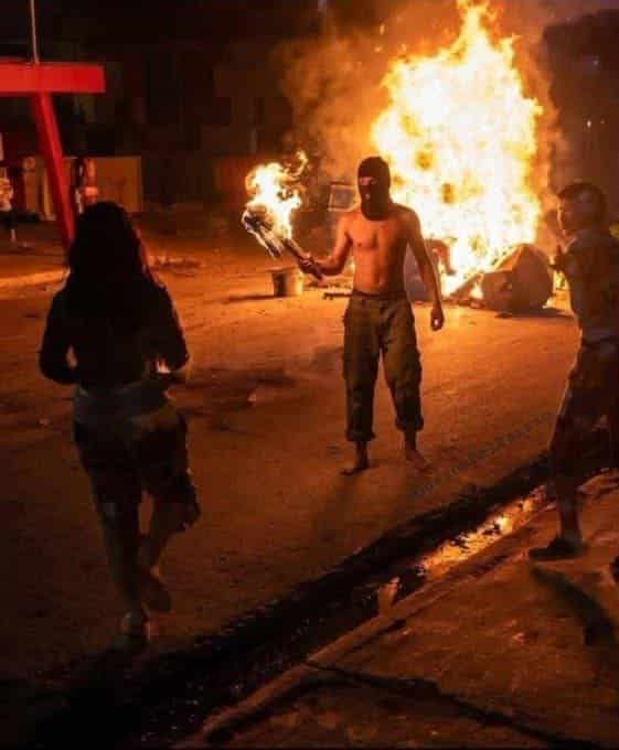 Rassemblement à Cuba illustrant les manifestations locales liées aux coupures et aux pénuries en mars 2026